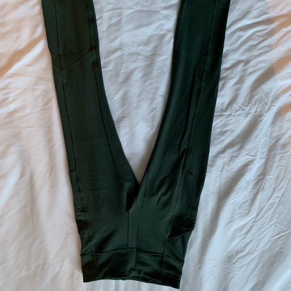 Lululemon Leggings Invigorate - Picture 3 of 3